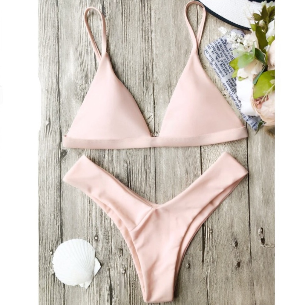 Light pink bikini set
